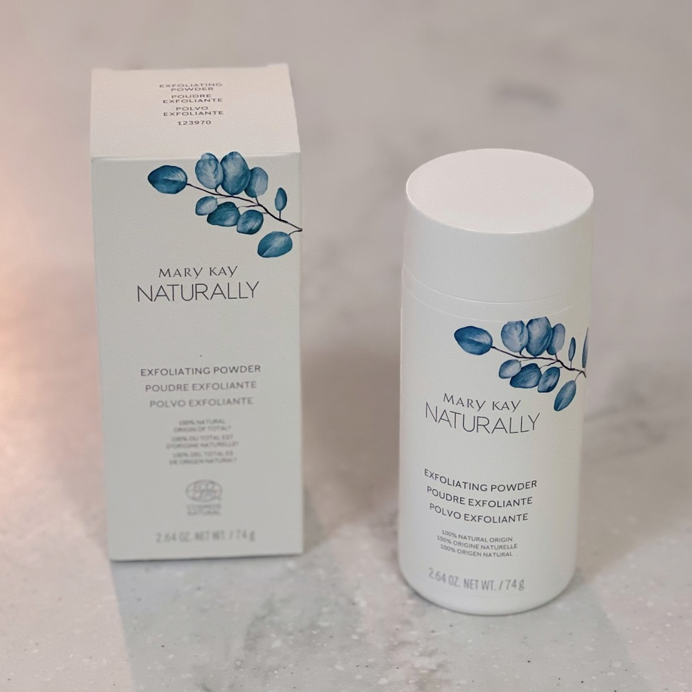 NWT Mary Kay Naturally Exfoliating Powder